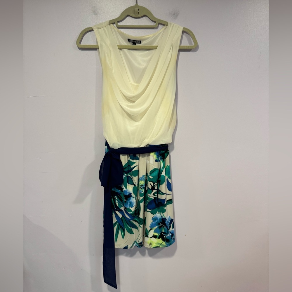 White and blue‎ floral drapey Express dress